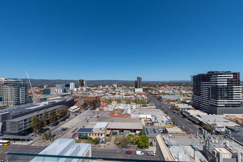 Vision On Morphett Adelaide Central - Accommodation Rockhampton 2