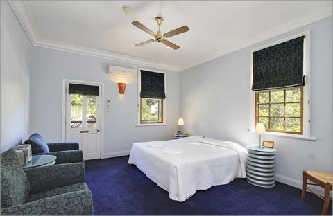 Walhalla's Star Hotel - Accommodation Rockhampton 3