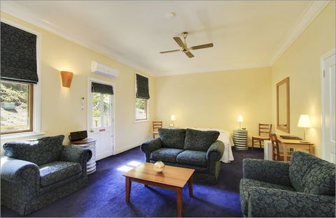 Walhalla's Star Hotel - Accommodation Rockhampton 2