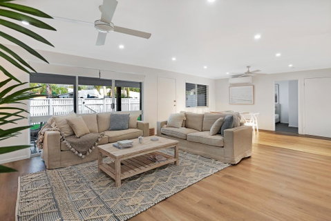 Walk To Hastings Street, Noosa Sound - Accommodation Rockhampton 2
