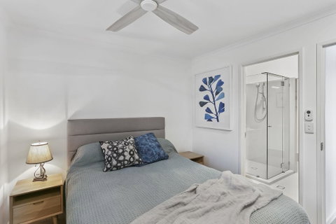 Walking On Sunshine - Accommodation Rockhampton 2