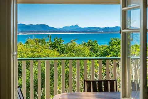 Wambiri On Lighthouse Road - Accommodation Rockhampton 0