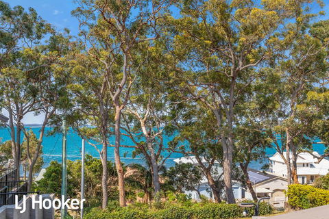 Wanda Waterview - Tranquil Treetop Surrounds - Accommodation Rockhampton 0