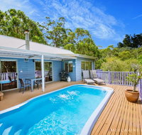 Wanjii II Pool  Spa Getaway - Accommodation Rockhampton