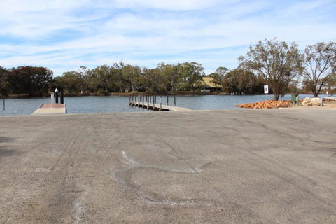 Water Lover's Haven - Accommodation Rockhampton 3