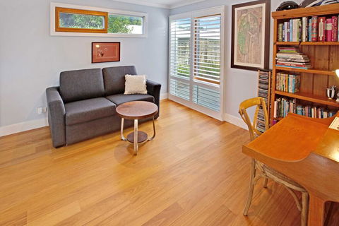 Waterfront Sanctuary - Raymond Island Getaway - Accommodation Rockhampton 1