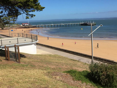 Waterfront@Waves - Accommodation Rockhampton 0