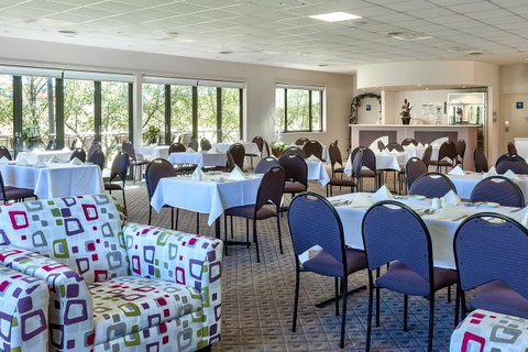 Blazing Stump Motel & Suites - Accommodation Rockhampton 19