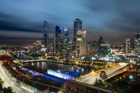 Flinders Luxury Penthouse - Accommodation Rockhampton 20