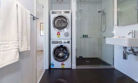 Flinders Luxury Penthouse - Accommodation Rockhampton 13