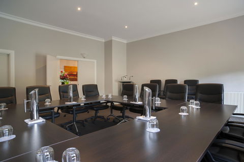 Oscar\'s On The Yarra - Accommodation Rockhampton 16