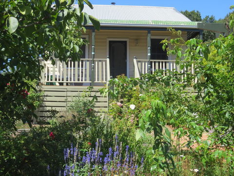 Walnut Cottage Via Leongatha - Accommodation Rockhampton 0