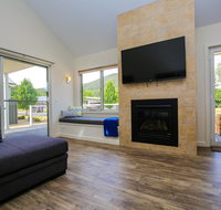 Amber Mist Villa Two - Accommodation Rockhampton