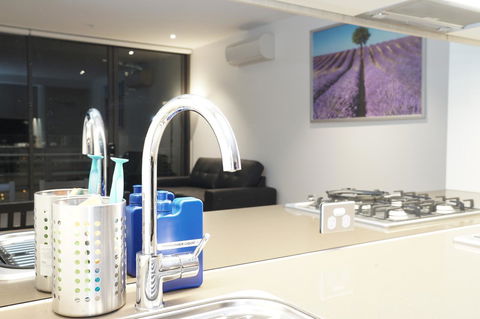 Auzzie Apartments Docklands, Melbourne - Accommodation Rockhampton 5