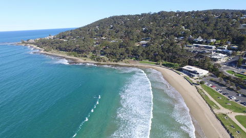 Lorne Luxury - Accommodation Rockhampton 1