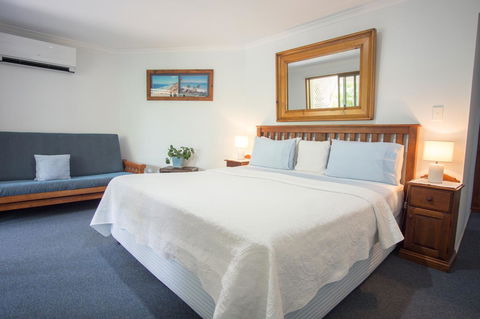 Debbie\'s Place - Accommodation Rockhampton 18