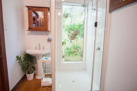 Debbie\'s Place - Accommodation Rockhampton 34