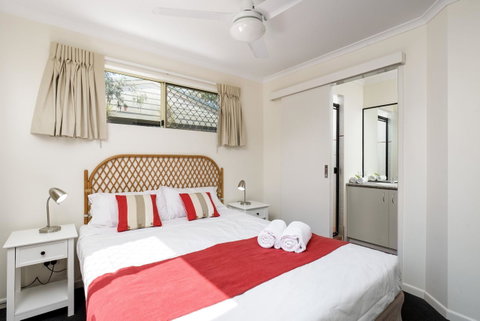 Rainbow Getaway Holiday Apartments - Accommodation Rockhampton 5