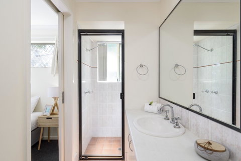 Rainbow Getaway Holiday Apartments - Accommodation Rockhampton 8