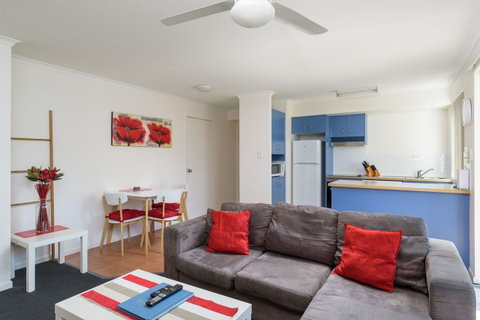 Rainbow Getaway Holiday Apartments - Accommodation Rockhampton 6