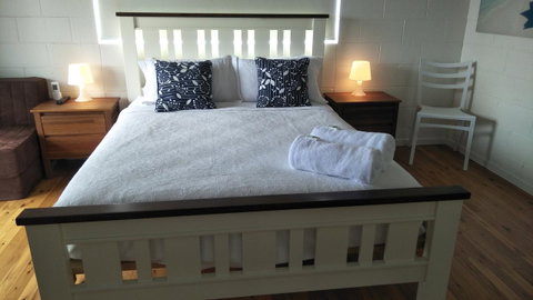 Salty Vibes Retreat - Accommodation Rockhampton 10
