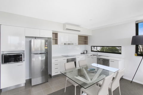 Direct Collective - Sea Breeze Mooloolaba - Accommodation Rockhampton 28