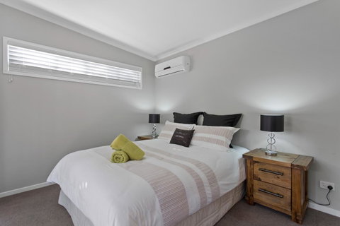 Pandanus Spa Cottage - Accommodation Rockhampton 3