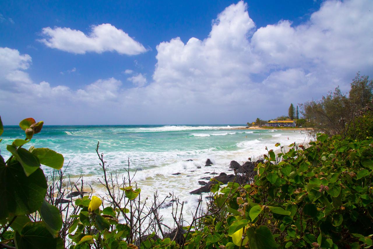 Coolangatta QLD Accommodation Rockhampton