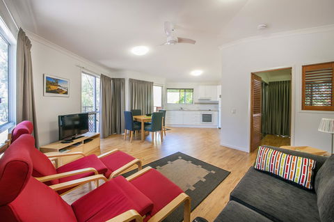 Sunset Cabins 1770 - Accommodation Rockhampton 5