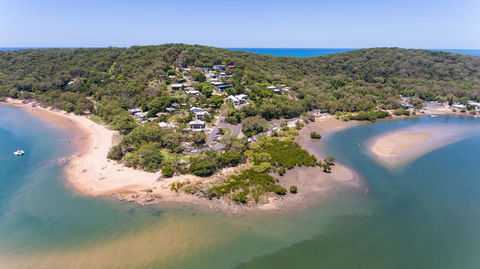 Sunset Cabins 1770 - Accommodation Rockhampton 3