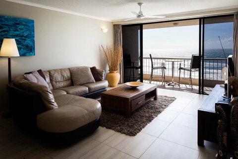Coolum Caprice - Accommodation Rockhampton 1