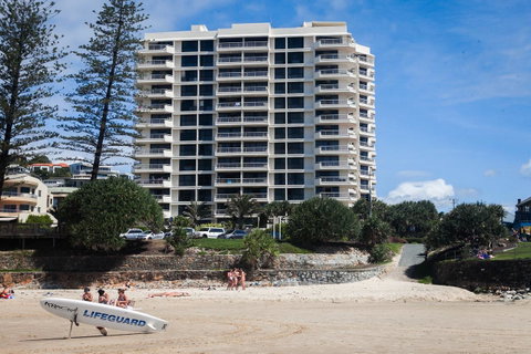 Coolum Caprice - Accommodation Rockhampton 0