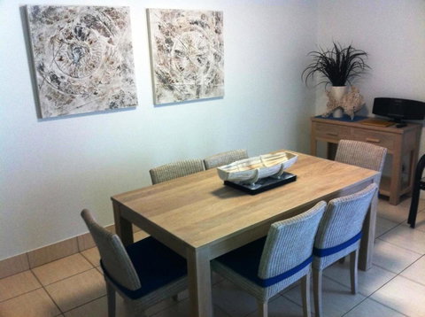 Coolum Caprice - Accommodation Rockhampton 27