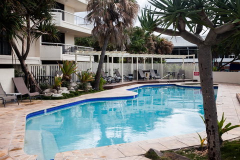 Coolum Caprice - Accommodation Rockhampton 16