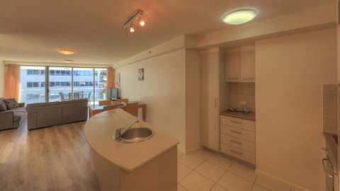 Cilento Mooloolaba - Accommodation Rockhampton 11