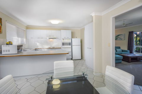 The Beach Motel Hervey Bay - Accommodation Rockhampton 25