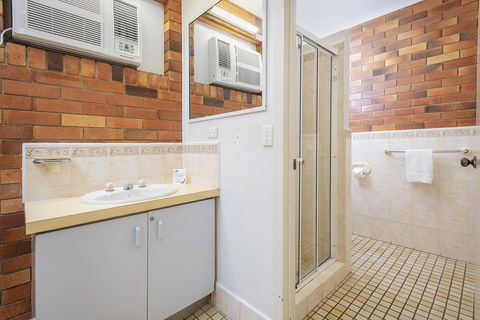 The Beach Motel Hervey Bay - Accommodation Rockhampton 42