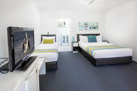 The Beach Motel Hervey Bay - Accommodation Rockhampton 31