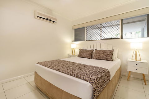 The White House Port Douglas - Accommodation Rockhampton 8