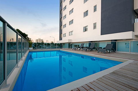 Allure Hotel & Apartments - Accommodation Rockhampton 2