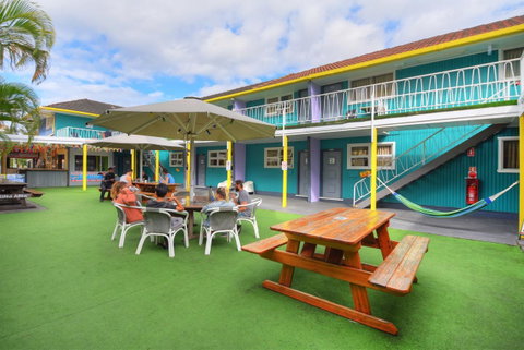 Backpackers In Paradise 18-35 Hostel - Accommodation Rockhampton 2