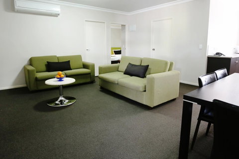 Drovers Motor Inn - Accommodation Rockhampton 11