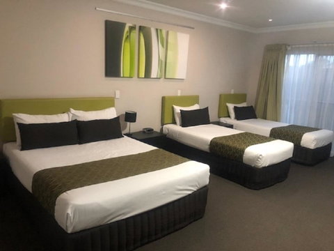 Drovers Motor Inn - Accommodation Rockhampton 8