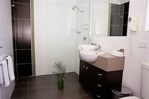 Drovers Motor Inn - Accommodation Rockhampton 3