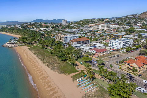 Madison Ocean Breeze Apartments - Accommodation Rockhampton 4