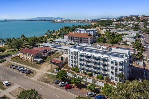 Madison Ocean Breeze Apartments - Accommodation Rockhampton 3