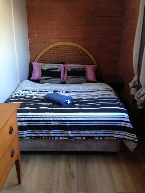 XYL Pets Friendly Seaside Boutique Guesthouse - Accommodation Rockhampton 20