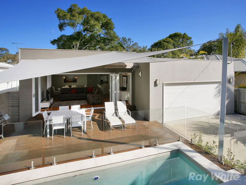 Beach House On Tradewinds Avenue - Accommodation Rockhampton 1