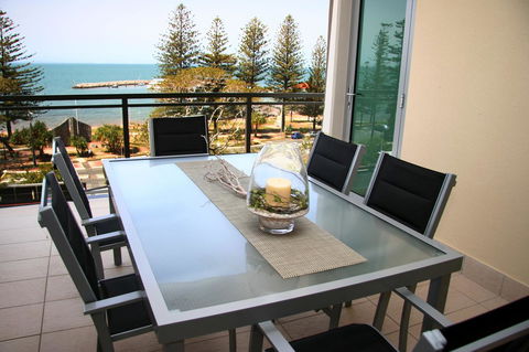 Proximity Waterfront Apartments - Accommodation Rockhampton 35