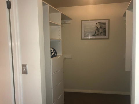 Proximity Waterfront Apartments - Accommodation Rockhampton 3